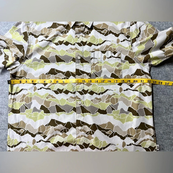 NORTH FACE Brown and white abstract mountain print shirt size L. - Picture 11 of 12
